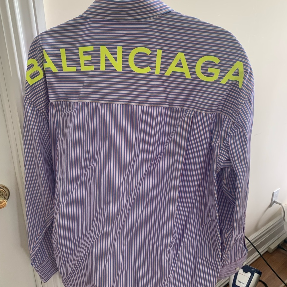 Balenciaga shirt - Picture 1 of 6